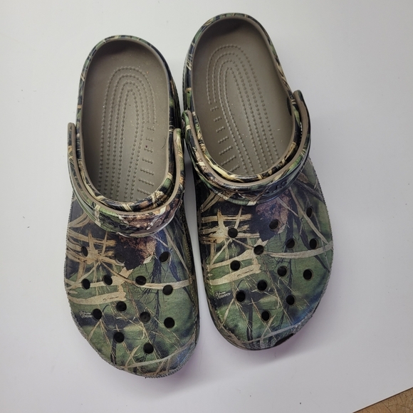 Crocs Men\'s Classic Real Tree Camo Khaki Green Size 11 main image 5